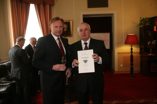 Wręczenie pierścienia 2 Wręczenie pierścienia 2